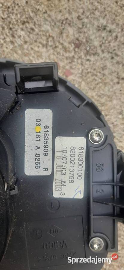 Przełącznik zespolony pająk manetka Renault osobowe Części Szczecin