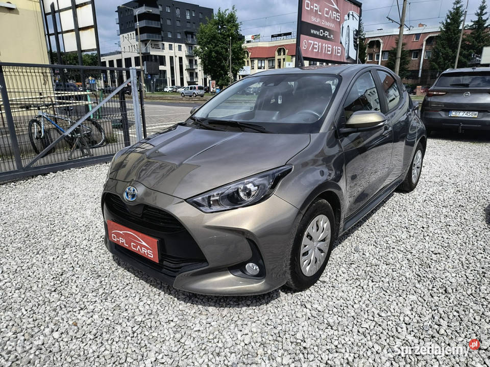 Toyota Yaris Toyota Yaris Salon mały przebieg IV Bydgoszcz