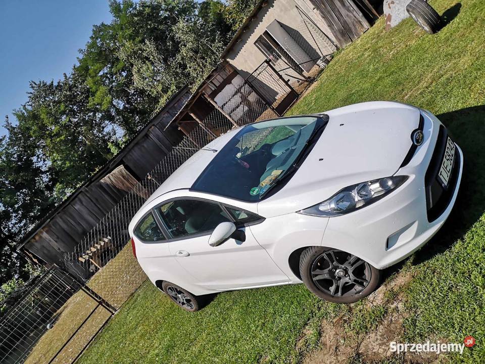 Ford Fiesta z Niemiec centralny zamek świętokrzyskie Trzciniec sprzedam