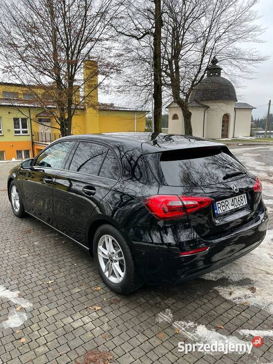 2020 MercedesBenz 180d SPORTBACK Rzeszów sprzedam