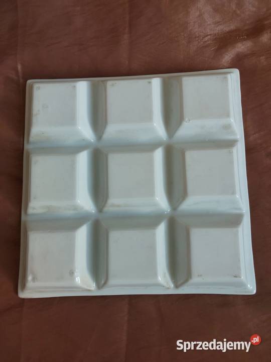 Talerz porcelanowy dzielony brązowy Talerze i talerzyki mazowieckie