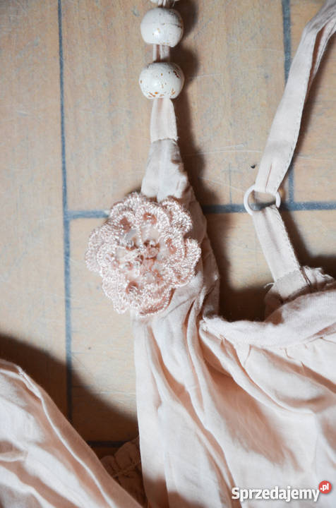 Letnia delikatna kremowa różowa sukienka boho Rozmiar 40(L) Spódnice i sukienki Gdańsk sprzedam