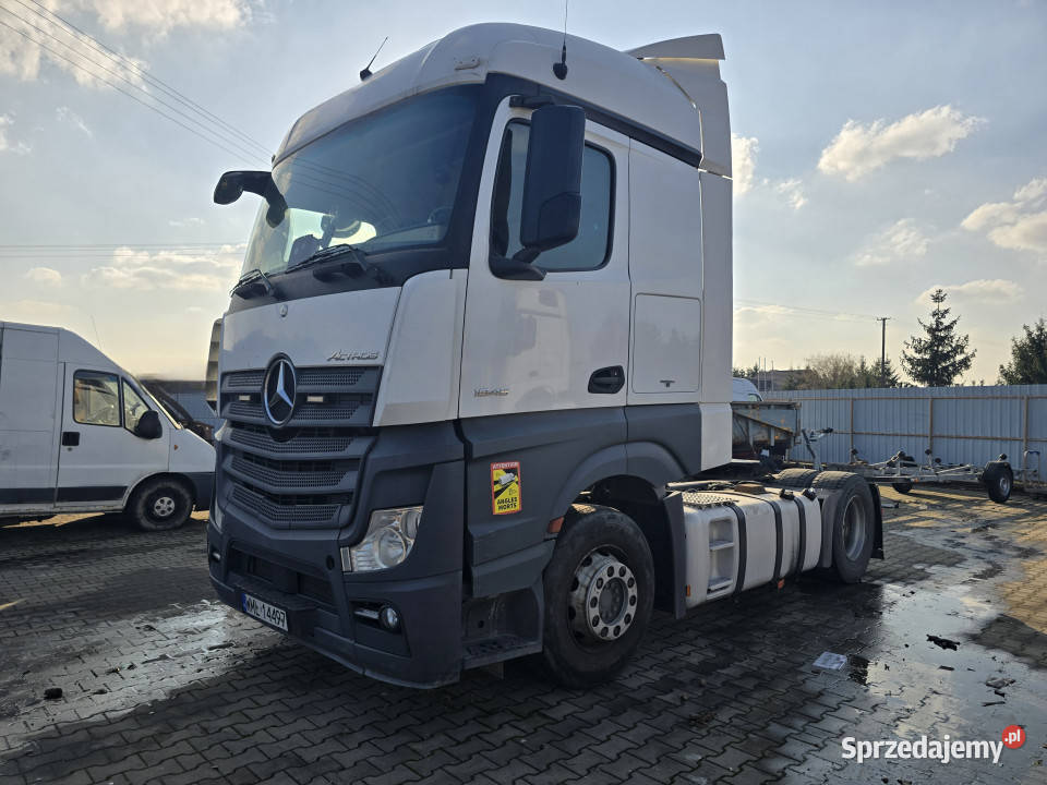 Ciągnik siodłowy MERCEDESBENZ Actros 1845 2016 r Ciągniki siodłowe Rudolfowo