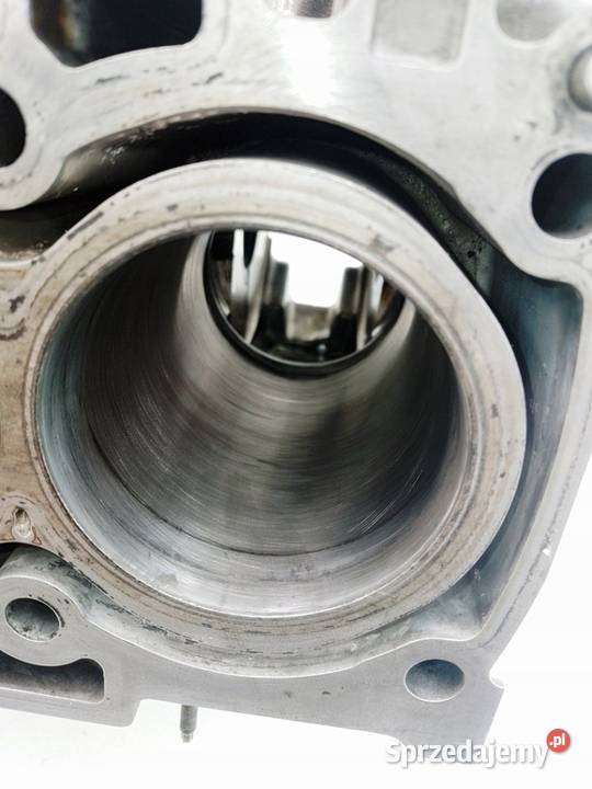 BLOK SILNIKA 2AD 22 D4D AVENSIS T25 T27 RAV4 Sosnowiec