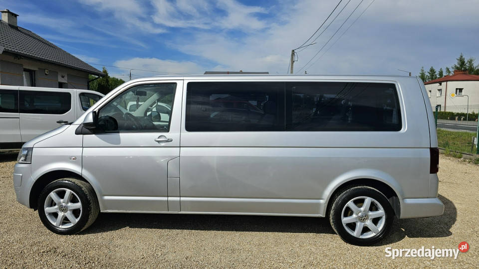 Volkswagen Caravelle Volkswagen Caravelle 9 podgrzewane fotele