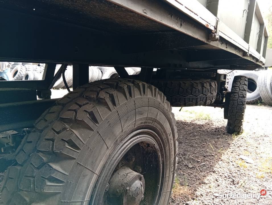 Przyczepa D6336Ton z Wojska Burtowe i plandeki