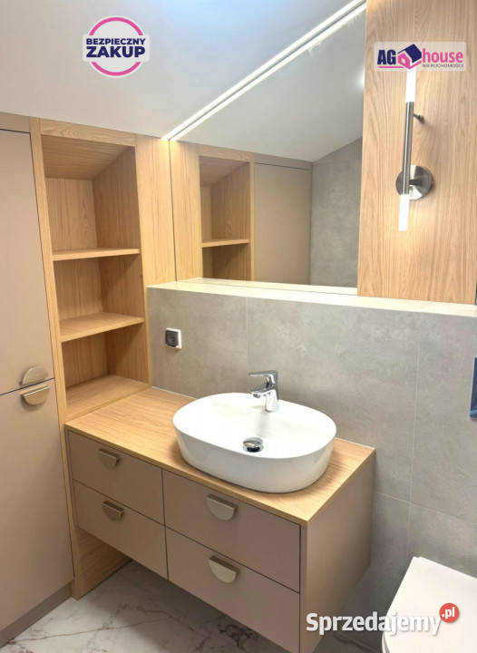 Mieszkanie 4928m2 3 pokoje Jastarnia 49.28m2 pomorskie sprzedam