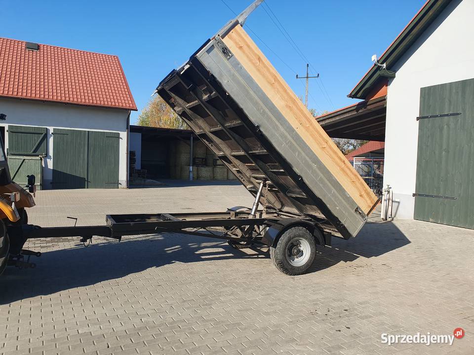 Przyczepa jednoosiowa wywrot nieuszkodzony Przyczepy rolnicze Wijewo