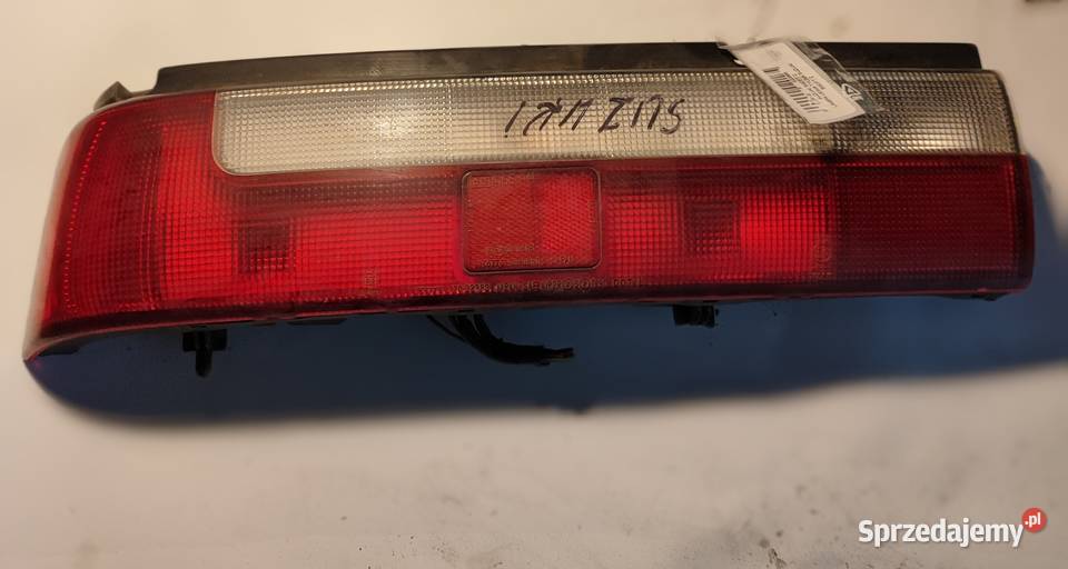Suzuki Swift 2 Lampa lewy tył Części samochodowe Żywiec sprzedam