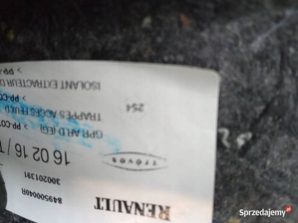 TAPICERKA BOCZEK PRAWY LEWY TYŁ KPL KOMBI Rok produkcji 2016