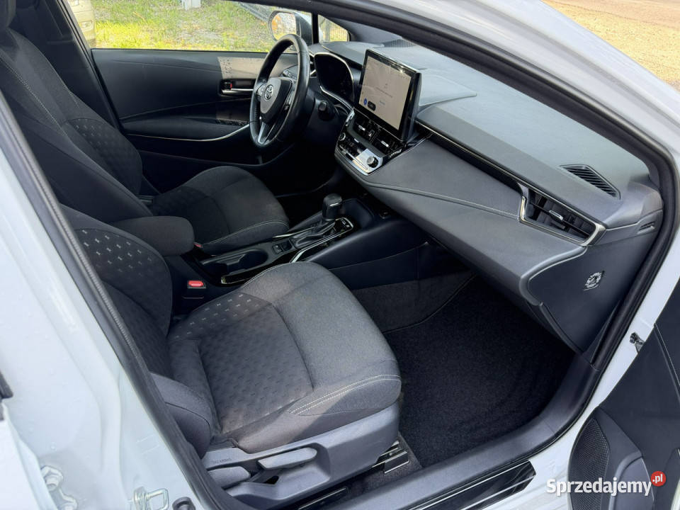 Toyota Corolla 18 HSD 140 Lifting Bezwypadkowy gniazdo AUX mazowieckie Otwock Mały