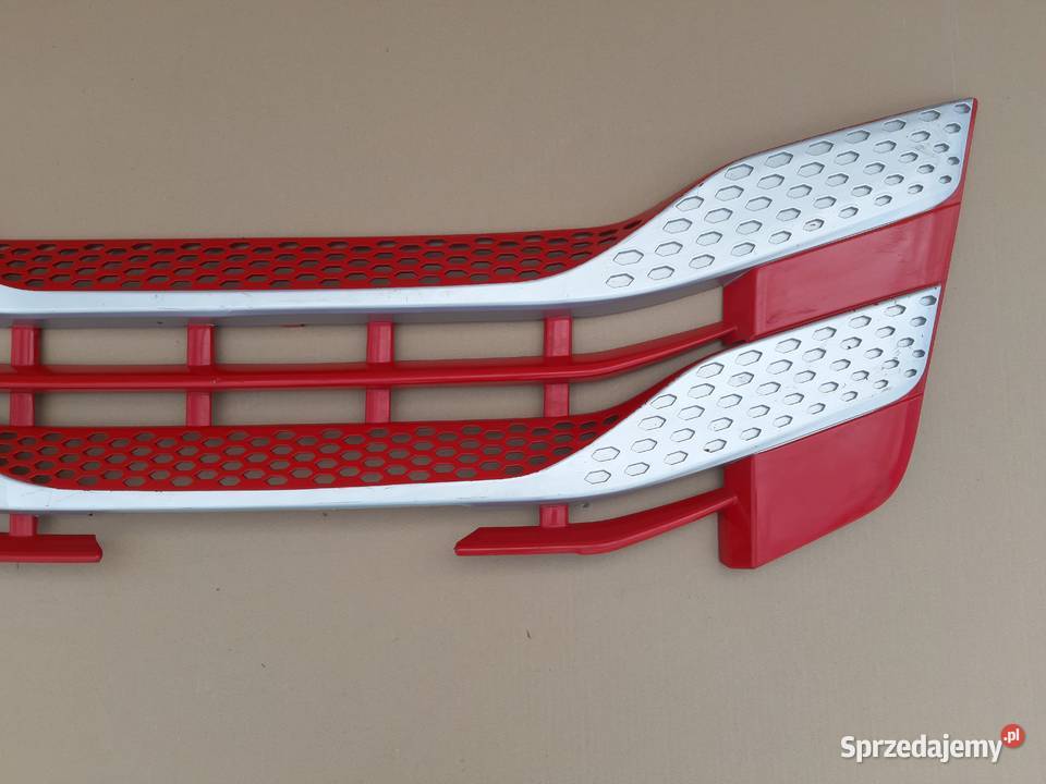 IVECO SWAY GRILL ATRAPA CHŁODNICY KRATKA Trzciel