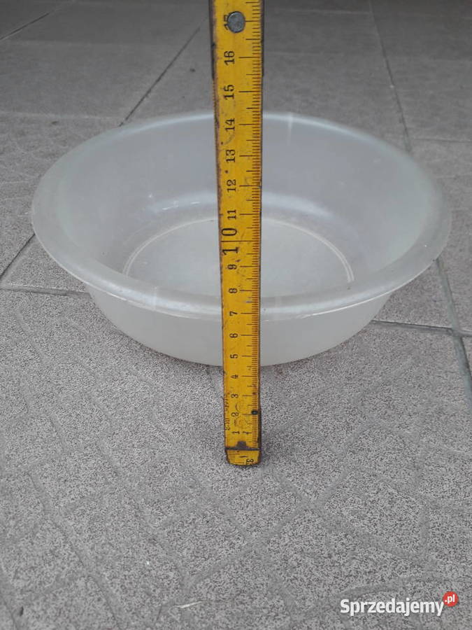 Bezbarwna mała miedniczka z polipropylenu