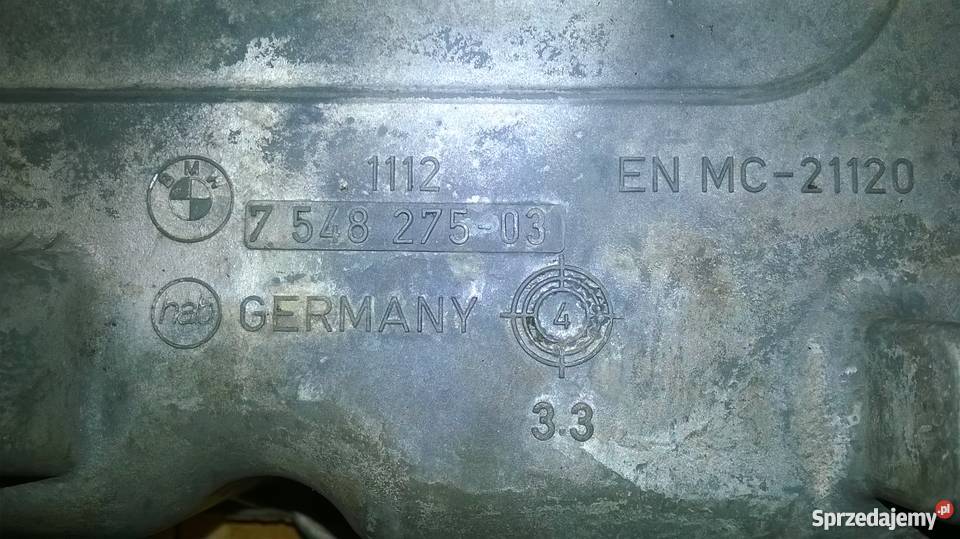 Pokrywa klawiatury zaworów BMW E90 325I E60 525I Poręba