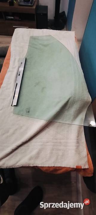 Szyba przednia prawa drzwi Opel Signum Vectra C osobowe Przednie Sulechów