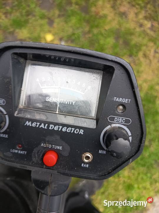 Detektor wykrywacz metalu Rataje