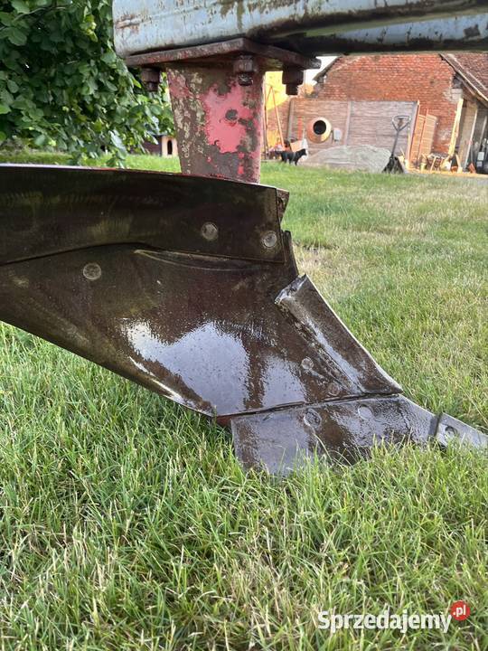 Plug 3 skibowy unia Grudziądz z skibami akpil Pługi Reńska Wieś