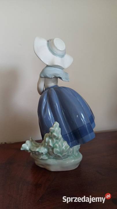 Figurka dziewczynka z koszykiem Lladro sprzedam