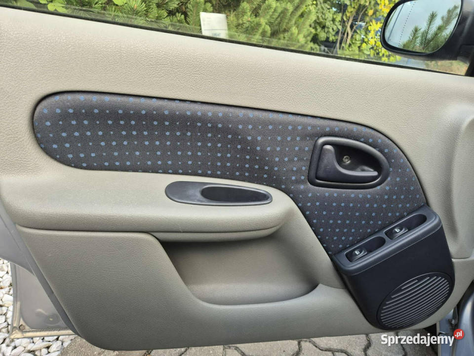 Renault Thalia GWARANCJA Polski salon 14 benzyna Zarejestrowany w Polsce mazowieckie Warszawa