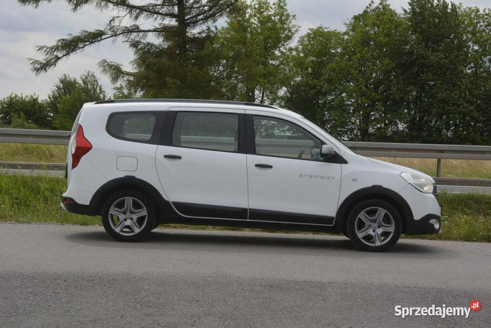 Dacia Lodgy 12 TCe nawi doinwestowany gwarancja centralny zamek podkarpackie Sędziszów Małopolski sprzedam