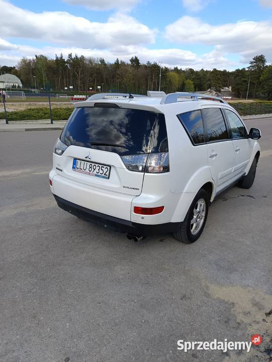 Mitsubishi Outlander 4x4 20 DiD 7osobowy