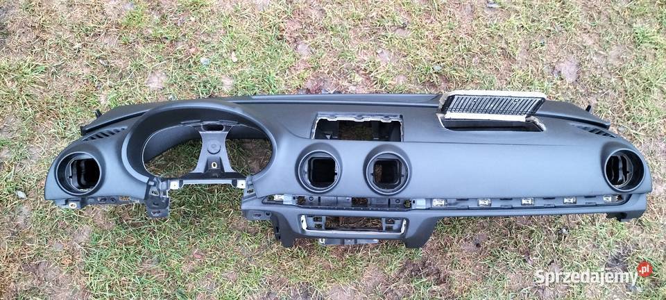 Deska rozdzielcza audi a3 8v Malanów