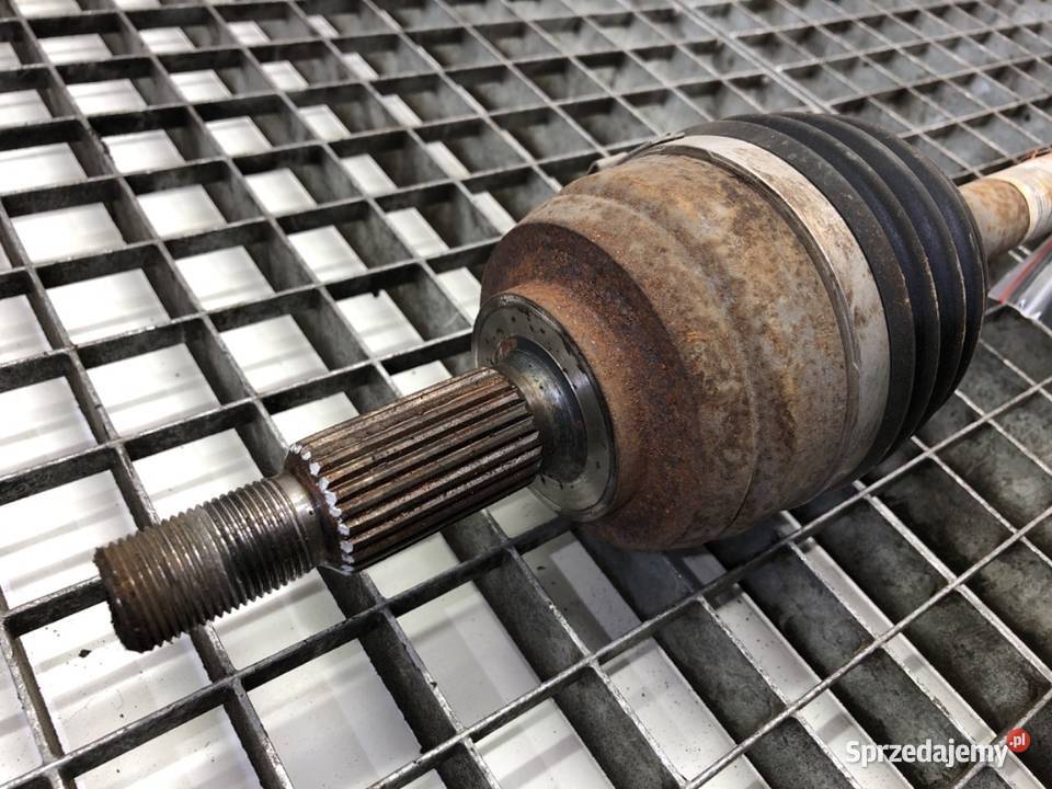 PÓŁOŚ LEWY PRZÓD DACIA DUSTER 391008653R 15 116