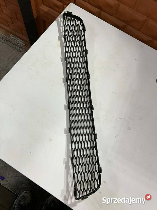 Kratka zderzaka środkowa audi tt 8n Szczeglin