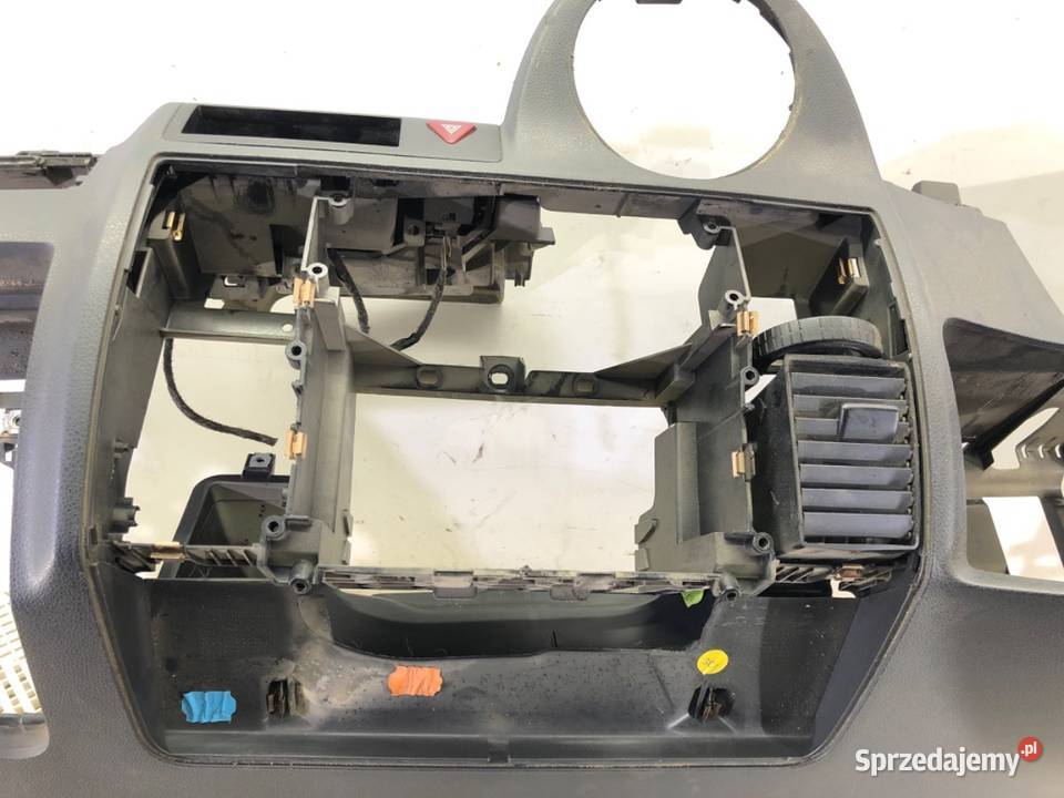 KOKPIT VW TRANSPORTER T5 Bus 0315 KONSOLA DESKA