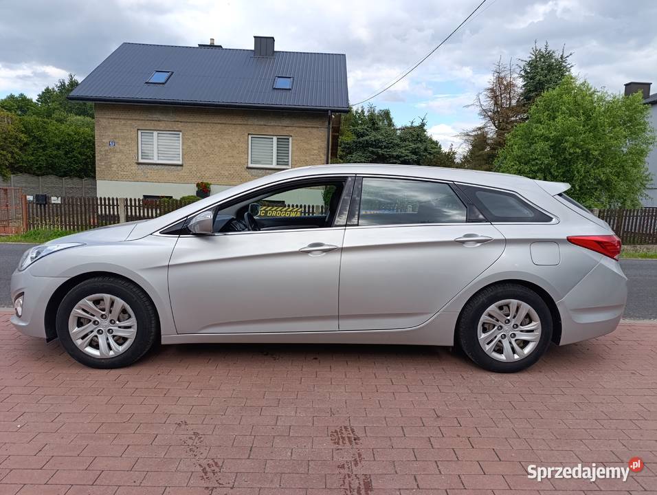 Hyundai I40 kombi 16 benz BEZWYPADKOWY Lgota-Mokrzesz