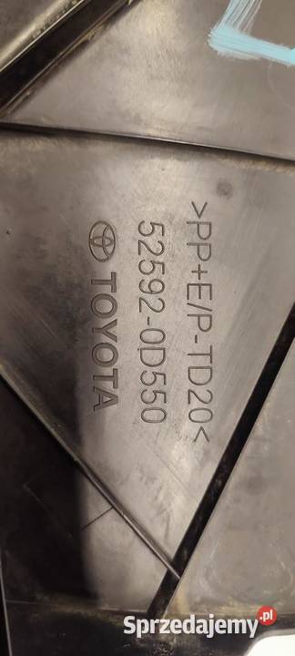 MAZDA 2 TOYOTA YARIS IV NADKOLE LEWY TYŁ