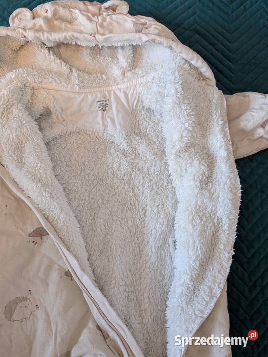 Kombinezon niemowlęcy