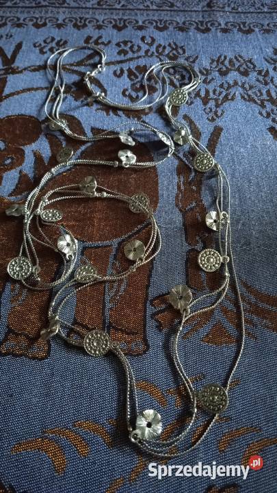 DŁUGI NASZYJNIK SREBRZONY Z TRZECH ŁAŃCUSZKÓW Piła