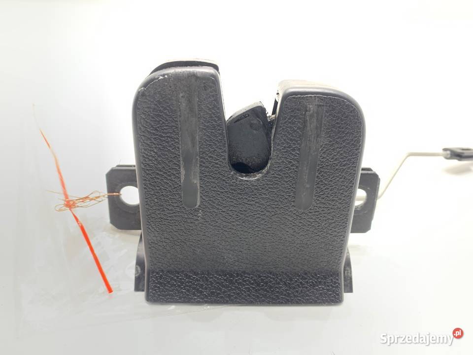 ZAMEK KLAPY TYŁ VW TOUAREG SUV 7L6827505 0213