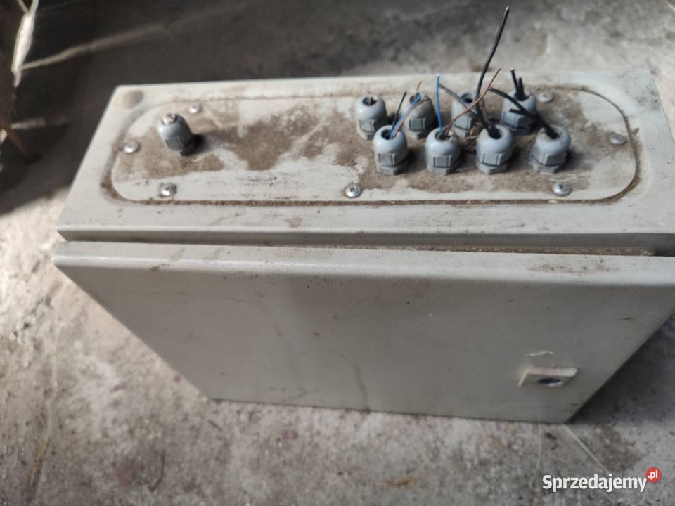 Szafa sterownicza standardowa RITTAL AE1030 z Giby