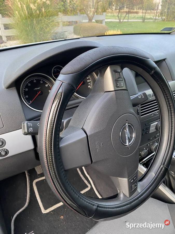 Opel Astra H Gtc srebrny 2005 alufelgi Rzeszów sprzedam