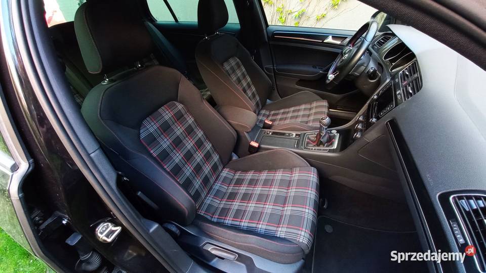 VW Golf GTI Szydłowiec