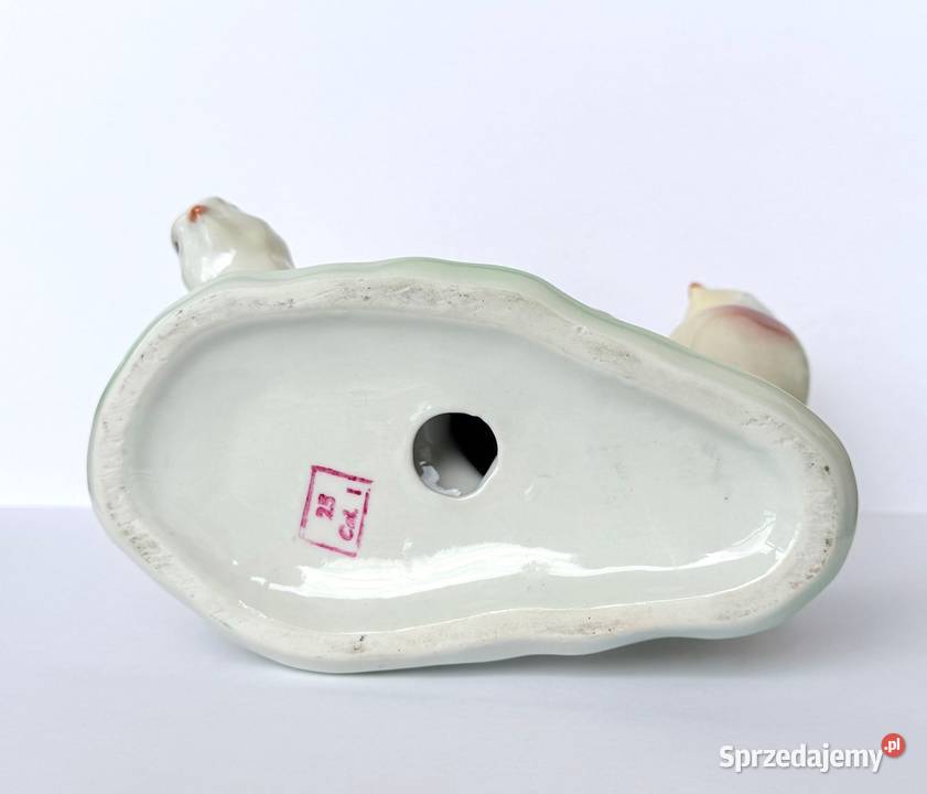 Porcelanowa figurka Pisklęta Curtea de Arge