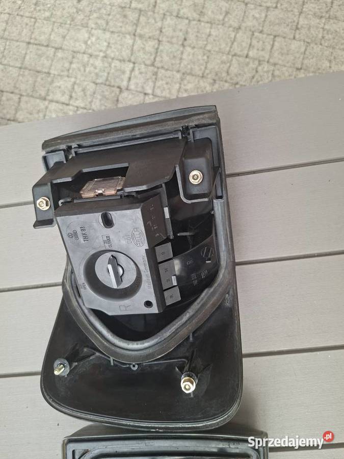 Hella black treser Audi 80 b4 sedan osobowe Sokołów Podlaski