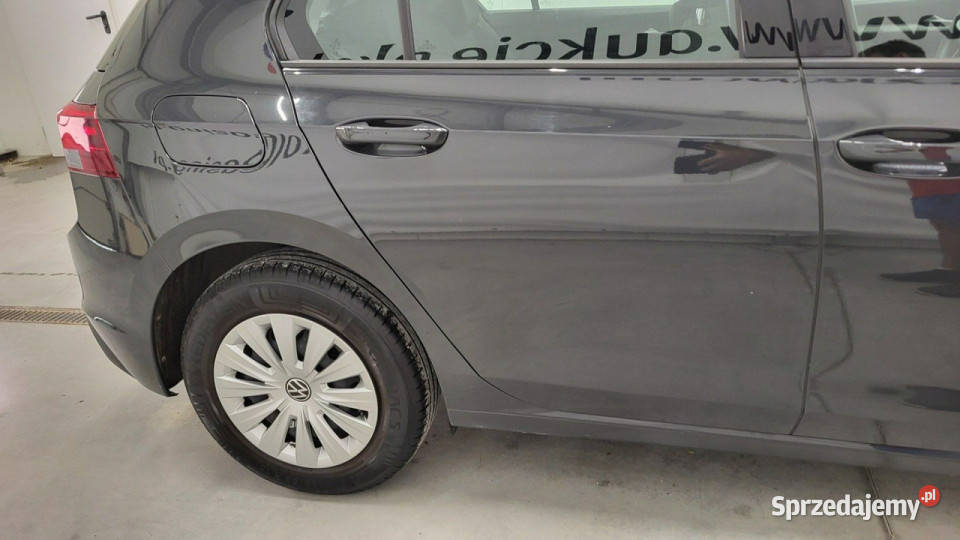 Volkswagen Golf VIII 10 TSI VIII 2020 Hatchback Grójec