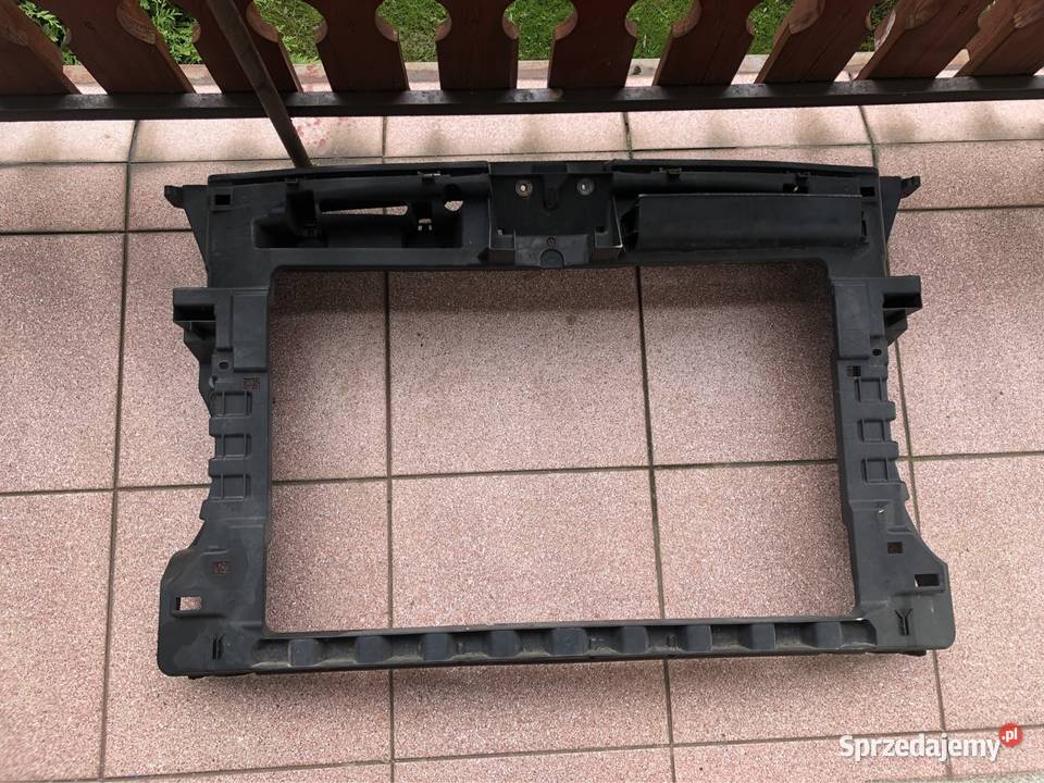 VW Touran lift 1015 1T0 pas przedni wzmocnienie osobowe Kozy