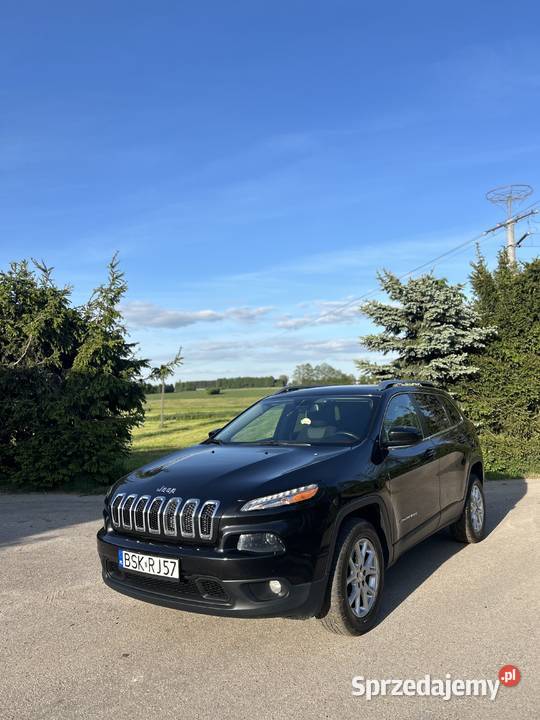 Jeep Cherokee 32 benzyna Dąbrowa Białostocka