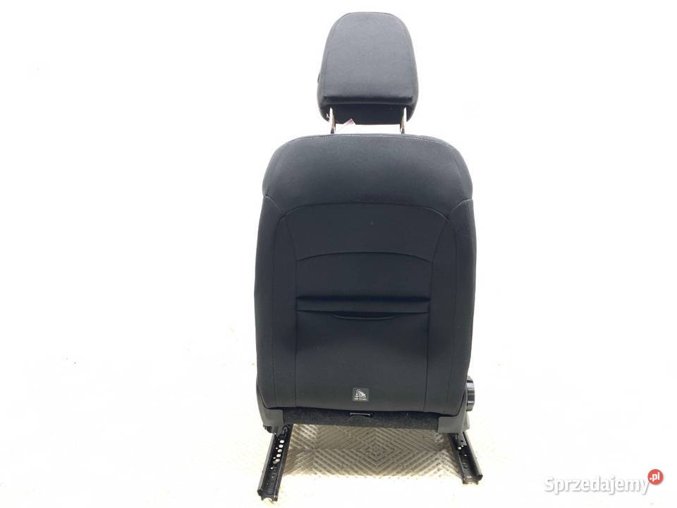 FOTEL PRAWY PRZÓD SKODA KAMIQ Crossover