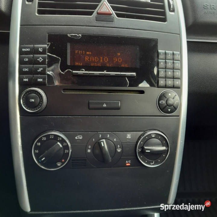 Mercedes B 180 klimatyzacja stan manual lakier metallic Żory
