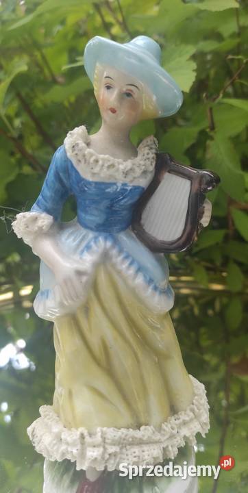 Vintage porcelanowa figurka wiktoriańska dama z Pabianice sprzedam
