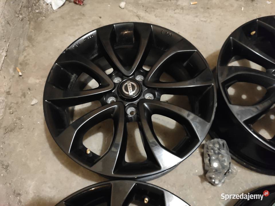 Oryginalne czarne alufelgi NISSAN Qashqai II Kielce
