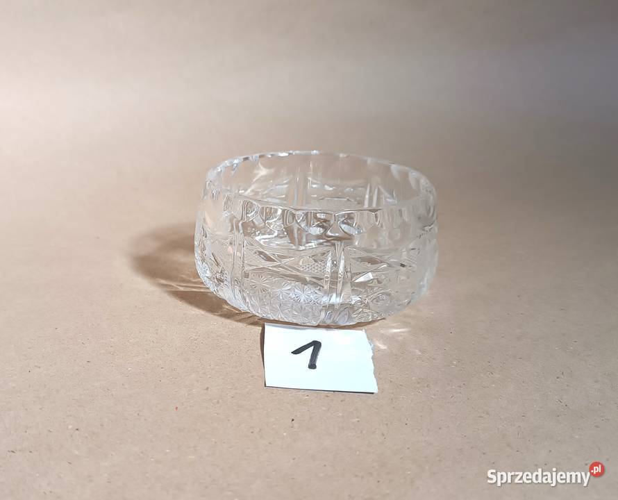Miseczka kryształowa mała miska kryształowa Miski sprzedam
