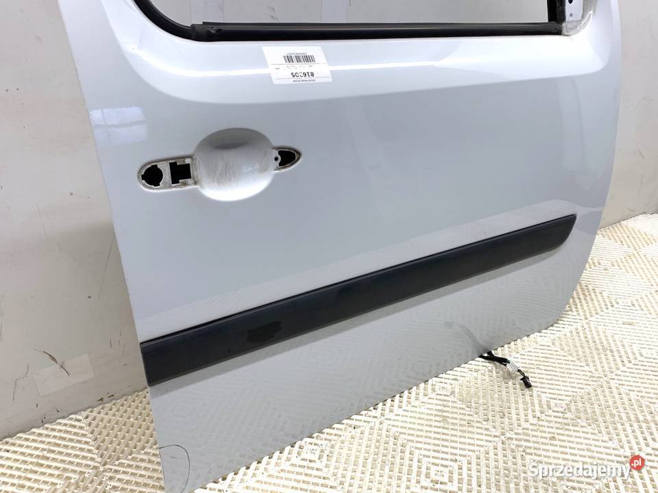 DRZWI PRAWY PRZÓD RENAULT KANGOO II Minivan podkarpackie