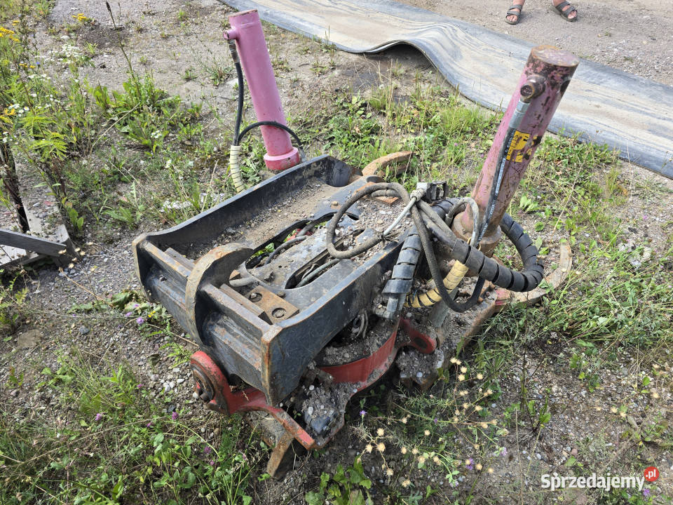 Hydrauliczny chwytak z tiltrotatorem INDEXATOR Suwałki