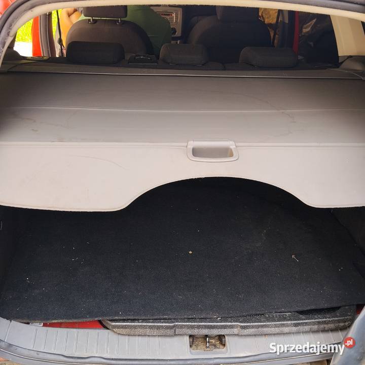 Oryginalna roleta bagażnika Ford Focus Mk2 FL Rolety bagażnika wielkopolskie